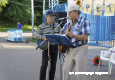 Под песни минувших лет танцевали и стар и млад