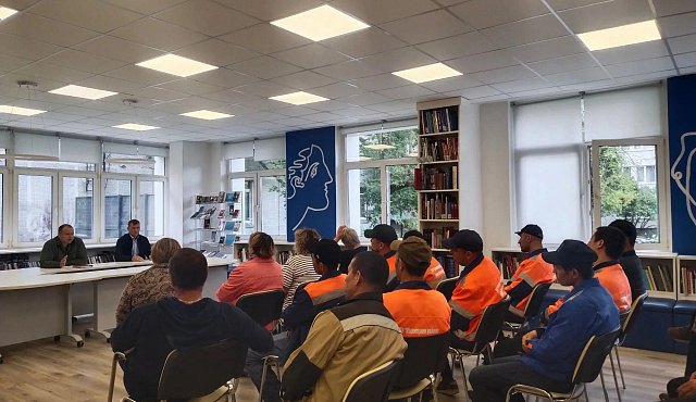 В районе Фили-Давыдково прошла лекция на тему: "Профилактика экстремизма, терроризма и правонарушений в миграционной среде".