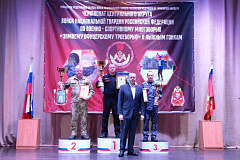 Столичные росгвардейцы стали победителями чемпионатов Центрального округа Росгвардии по зимнему офицерскому троеборью и лыжным гонкам
